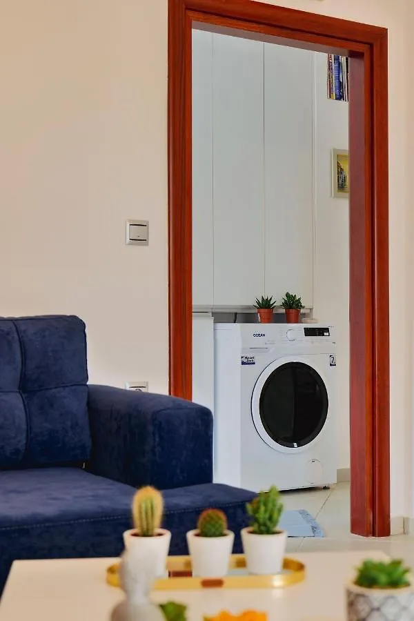 Apartment Downtown Boutique Villa Sarande